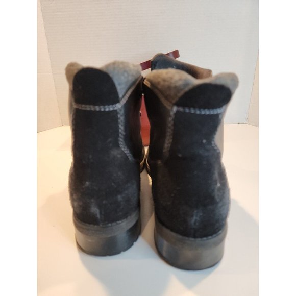 WOMENS SZ 9.5 M CLARKS ANKLE BOOTS LEATHER SUEDE HICKING FASHION SOFT CUSHION - Picture 3 of 8